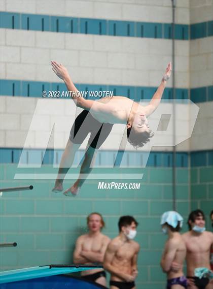 Thumbnail 3 in NCHSAA 4A State Diving Championships photogallery.