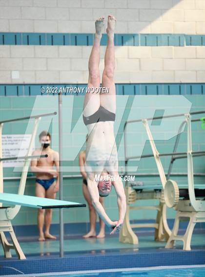 Thumbnail 2 in NCHSAA 4A State Diving Championships photogallery.
