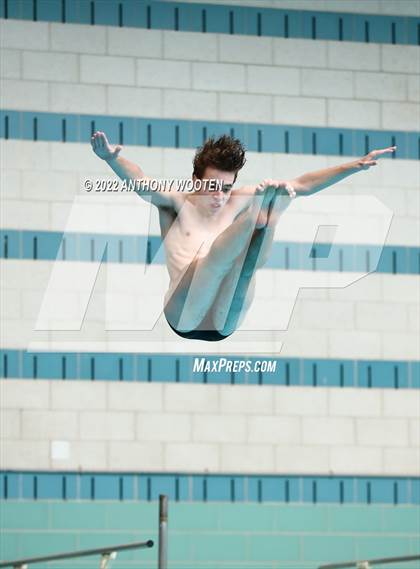 Thumbnail 3 in NCHSAA 4A State Diving Championships photogallery.