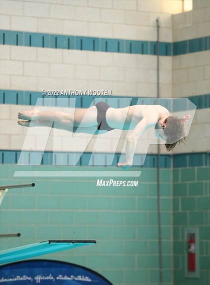 Thumbnail 3 in NCHSAA 4A State Diving Championships photogallery.