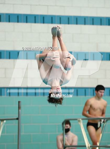 Thumbnail 3 in NCHSAA 4A State Diving Championships photogallery.