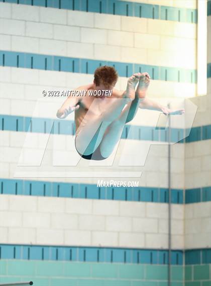 Thumbnail 3 in NCHSAA 4A State Diving Championships photogallery.