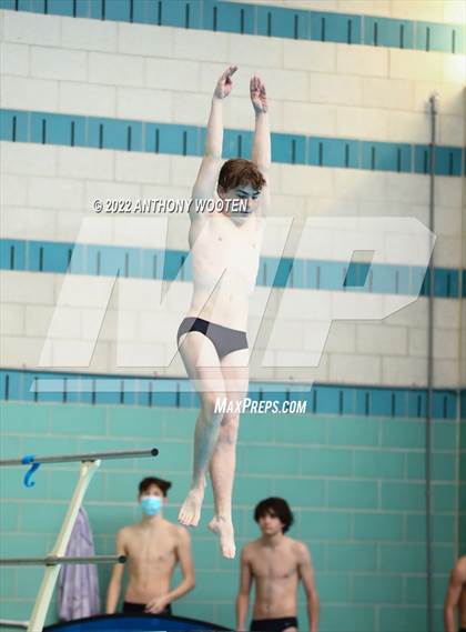 Thumbnail 3 in NCHSAA 4A State Diving Championships photogallery.