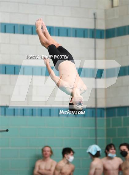 Thumbnail 2 in NCHSAA 4A State Diving Championships photogallery.