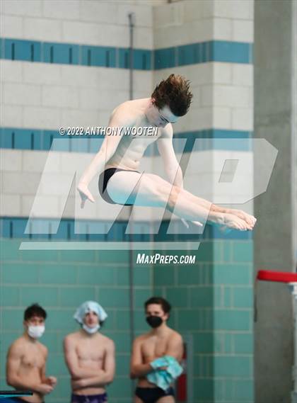 Thumbnail 2 in NCHSAA 4A State Diving Championships photogallery.