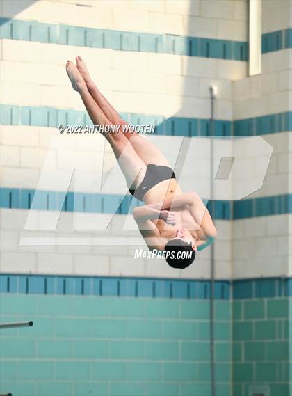 Thumbnail 2 in NCHSAA 4A State Diving Championships photogallery.