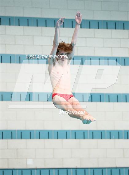 Thumbnail 2 in NCHSAA 4A State Diving Championships photogallery.