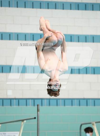 Thumbnail 2 in NCHSAA 4A State Diving Championships photogallery.