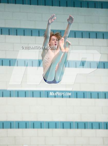 Thumbnail 3 in NCHSAA 4A State Diving Championships photogallery.