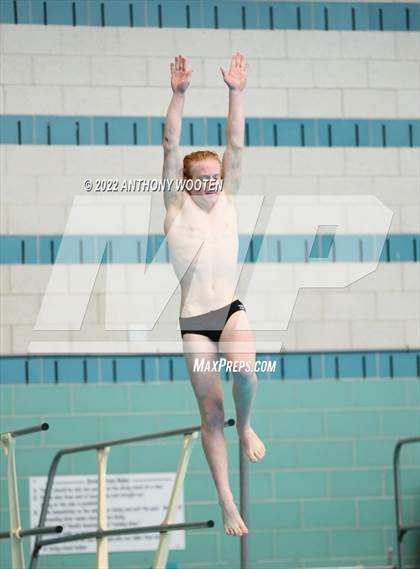 Thumbnail 2 in NCHSAA 4A State Diving Championships photogallery.