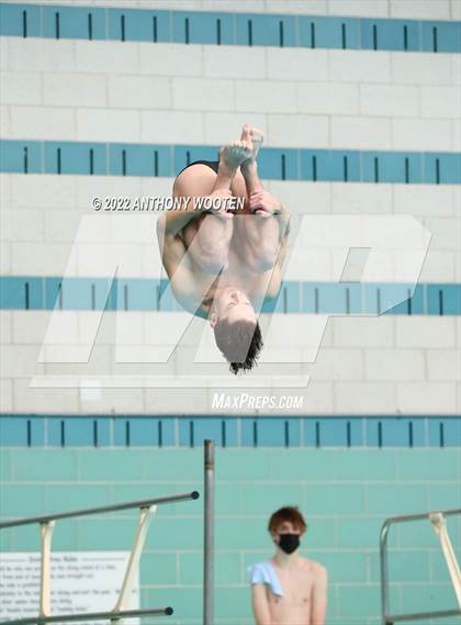 Thumbnail 3 in NCHSAA 4A State Diving Championships photogallery.