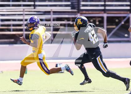 Thumbnail 1 in Kennedy vs. Alameda photogallery.