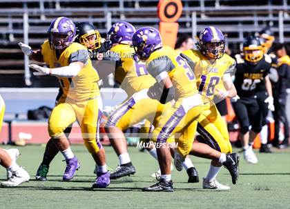 Thumbnail 1 in Kennedy vs. Alameda photogallery.