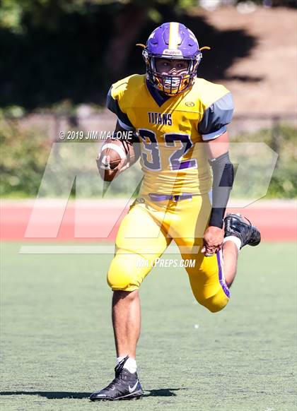 Thumbnail 1 in Kennedy vs. Alameda photogallery.