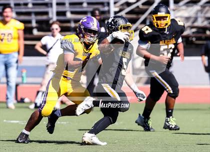 Thumbnail 2 in Kennedy vs. Alameda photogallery.