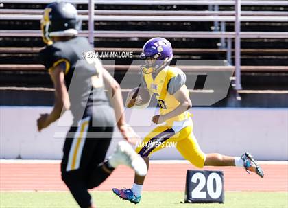 Thumbnail 3 in Kennedy vs. Alameda photogallery.