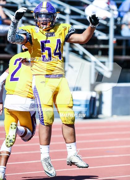 Thumbnail 1 in Kennedy vs. Alameda photogallery.