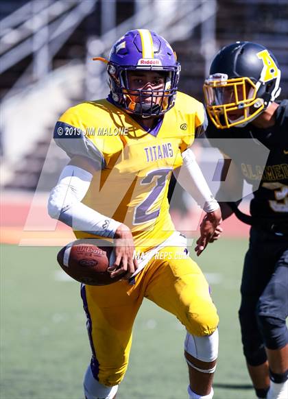 Thumbnail 3 in Kennedy vs. Alameda photogallery.