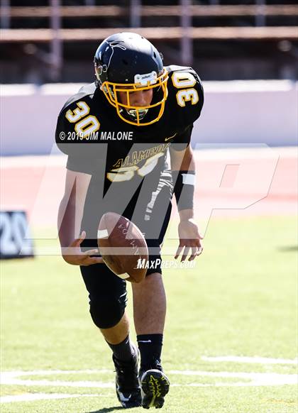 Thumbnail 1 in Kennedy vs. Alameda photogallery.