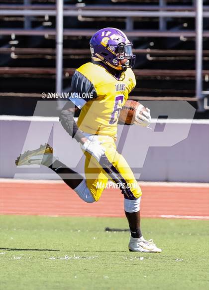 Thumbnail 3 in Kennedy vs. Alameda photogallery.