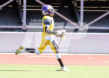 Thumbnail 2 in Kennedy vs. Alameda photogallery.