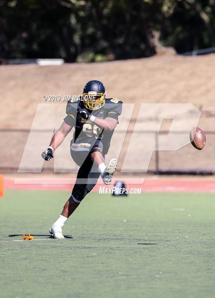 Thumbnail 2 in Kennedy vs. Alameda photogallery.