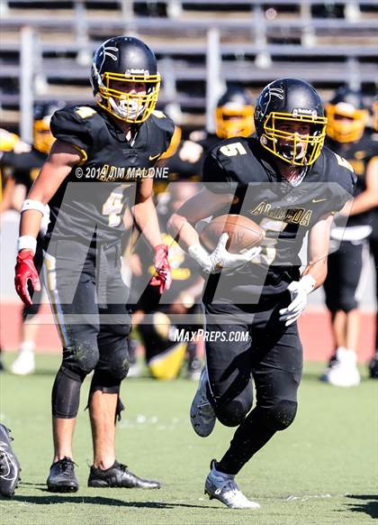 Thumbnail 1 in Kennedy vs. Alameda photogallery.