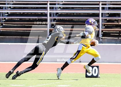 Thumbnail 2 in Kennedy vs. Alameda photogallery.