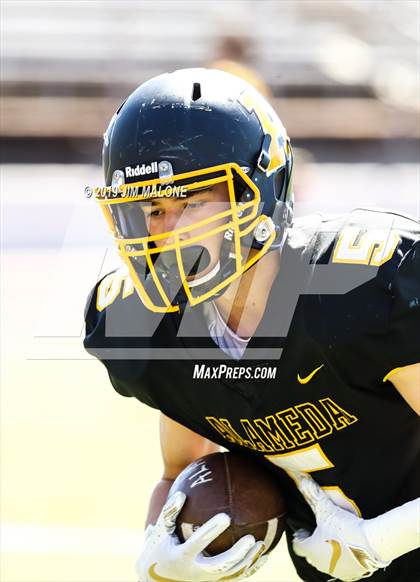 Thumbnail 3 in Kennedy vs. Alameda photogallery.