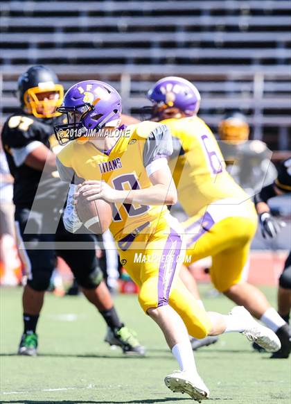 Thumbnail 3 in Kennedy vs. Alameda photogallery.