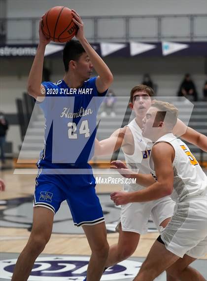Thumbnail 2 in Fort Wayne Blackhawk Christian vs. Hamilton (Sneakers for Santa Shootout) photogallery.