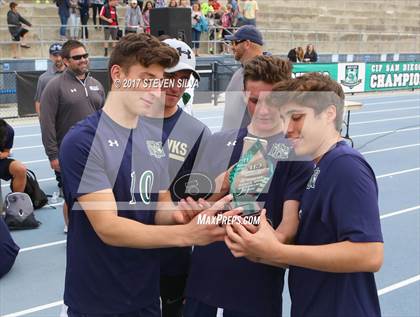 Thumbnail 3 in Del Norte vs. Hoover (CIF SDS Division 3 Final) photogallery.