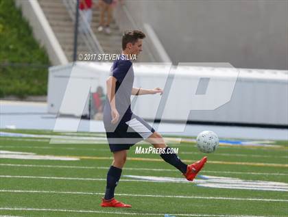 Thumbnail 3 in Del Norte vs. Hoover (CIF SDS Division 3 Final) photogallery.