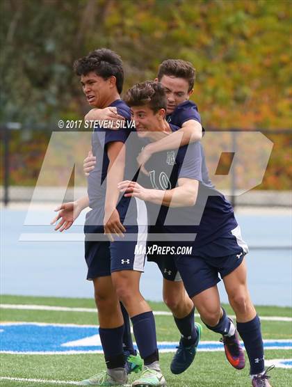 Thumbnail 3 in Del Norte vs. Hoover (CIF SDS Division 3 Final) photogallery.