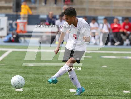 Thumbnail 1 in Del Norte vs. Hoover (CIF SDS Division 3 Final) photogallery.
