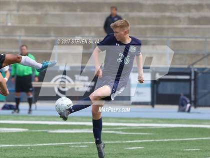 Thumbnail 2 in Del Norte vs. Hoover (CIF SDS Division 3 Final) photogallery.