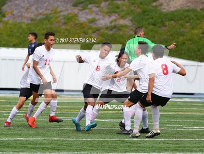 Thumbnail 1 in Del Norte vs. Hoover (CIF SDS Division 3 Final) photogallery.