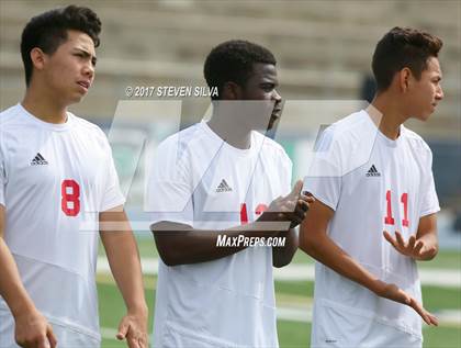 Thumbnail 1 in Del Norte vs. Hoover (CIF SDS Division 3 Final) photogallery.
