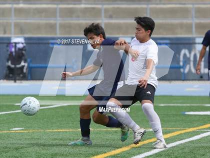 Thumbnail 2 in Del Norte vs. Hoover (CIF SDS Division 3 Final) photogallery.