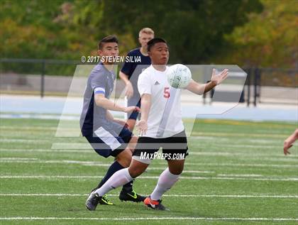 Thumbnail 3 in Del Norte vs. Hoover (CIF SDS Division 3 Final) photogallery.