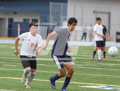 Thumbnail 3 in Del Norte vs. Hoover (CIF SDS Division 3 Final) photogallery.