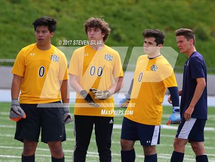 Thumbnail 1 in Del Norte vs. Hoover (CIF SDS Division 3 Final) photogallery.