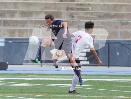 Thumbnail 2 in Del Norte vs. Hoover (CIF SDS Division 3 Final) photogallery.