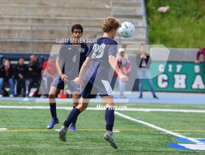Thumbnail 2 in Del Norte vs. Hoover (CIF SDS Division 3 Final) photogallery.