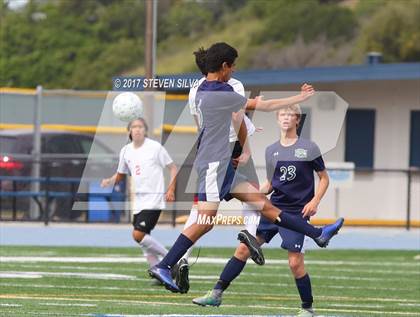 Thumbnail 1 in Del Norte vs. Hoover (CIF SDS Division 3 Final) photogallery.