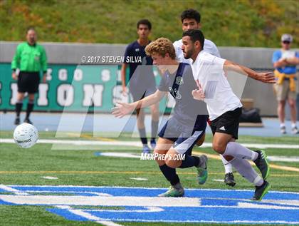 Thumbnail 1 in Del Norte vs. Hoover (CIF SDS Division 3 Final) photogallery.