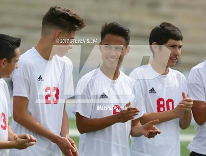 Thumbnail 1 in Del Norte vs. Hoover (CIF SDS Division 3 Final) photogallery.