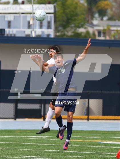Thumbnail 3 in Del Norte vs. Hoover (CIF SDS Division 3 Final) photogallery.