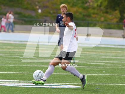 Thumbnail 3 in Del Norte vs. Hoover (CIF SDS Division 3 Final) photogallery.