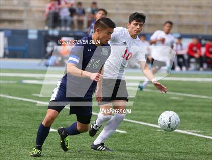 Thumbnail 3 in Del Norte vs. Hoover (CIF SDS Division 3 Final) photogallery.